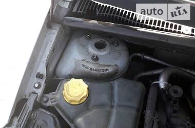Хетчбек Ford Fiesta 2006 в 