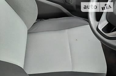 Хетчбек Ford Fiesta 2016 в 