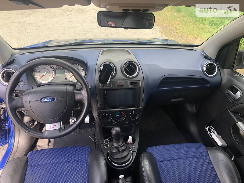 Хетчбек Ford Fiesta 2007 в Кропивницькому