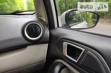 Седан Ford Fiesta 2016 в 