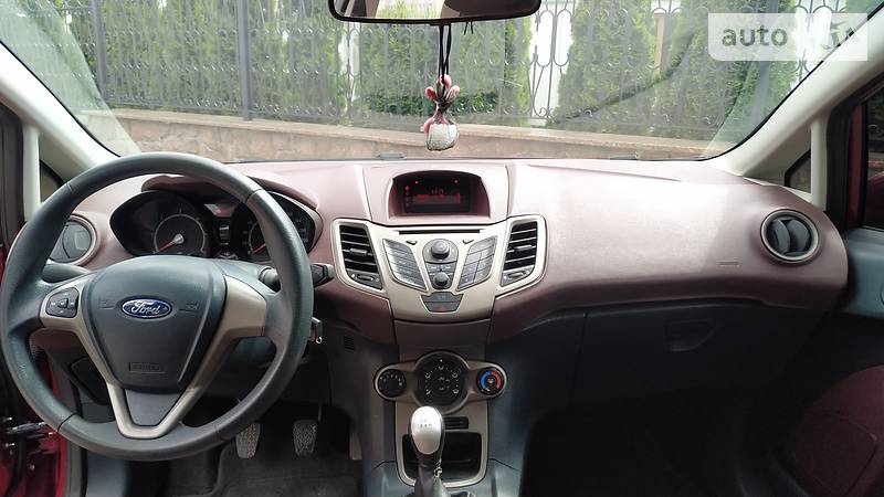 Хетчбек Ford Fiesta 2010 в Житомирі