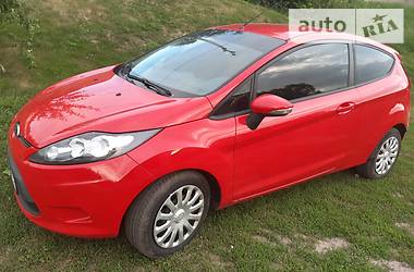 Купе Ford Fiesta 2011 в Сумах