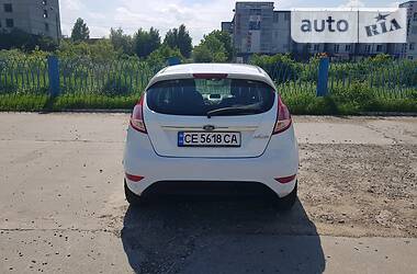 Хэтчбек Ford Fiesta 2016 в Черновцах