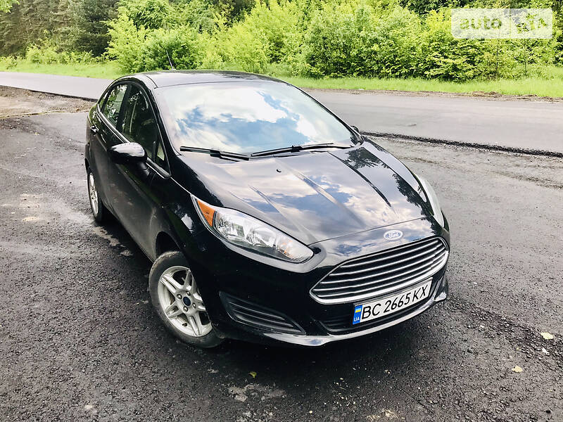 Седан Ford Fiesta 2018 в 