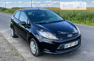 Хэтчбек Ford Fiesta 2009 в Львове