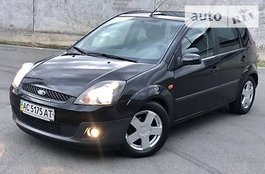 Хэтчбек Ford Fiesta 2007 в Киеве