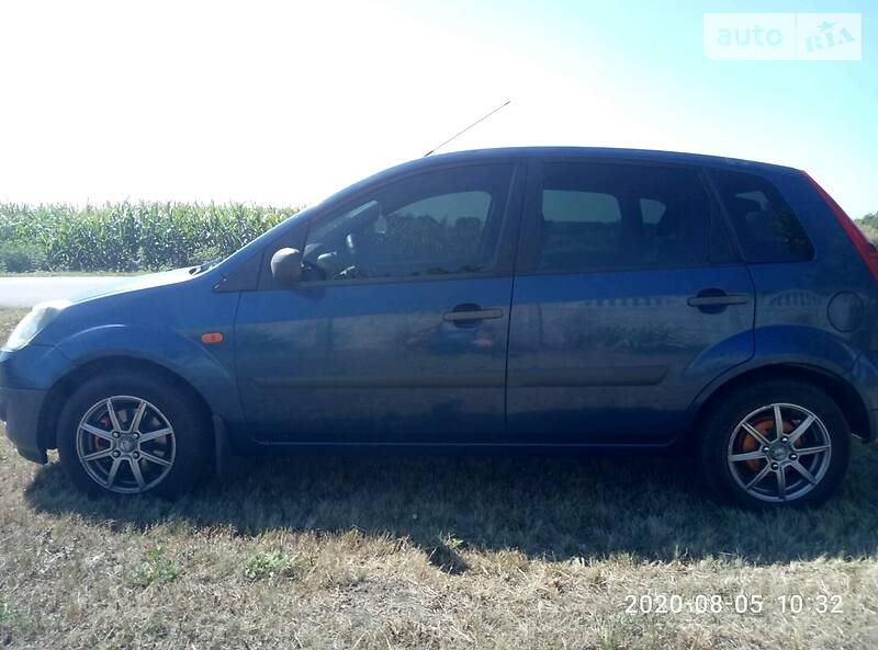 Хэтчбек Ford Fiesta 2006 в Кременчуге