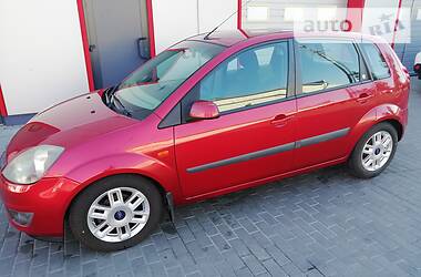 Хэтчбек Ford Fiesta 2007 в Софиевской Борщаговке