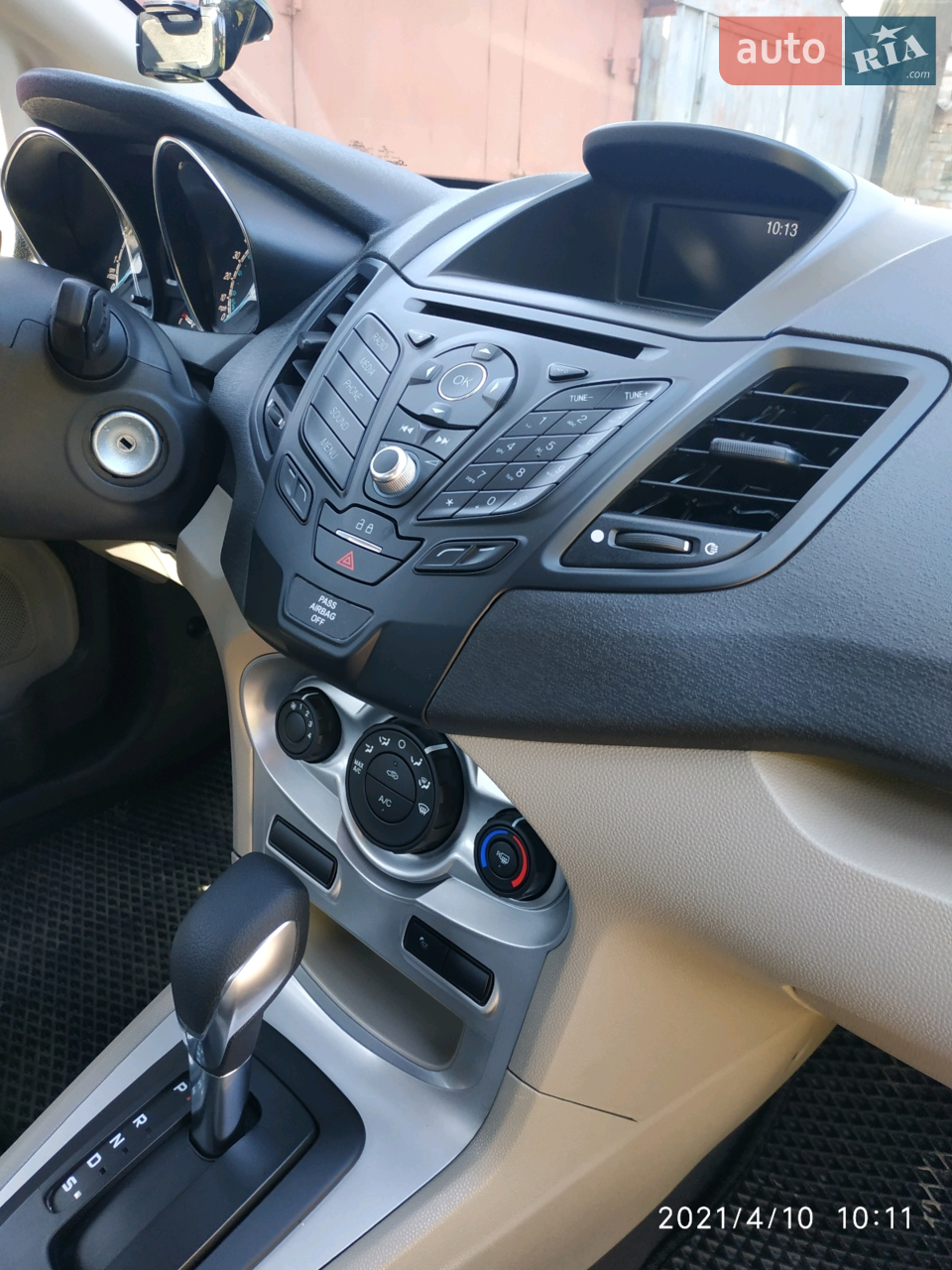 2018 Ford Fiesta - мініатюра 17