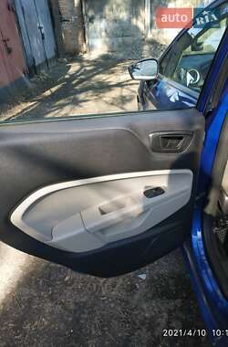 Седан Ford Fiesta 2018 в 