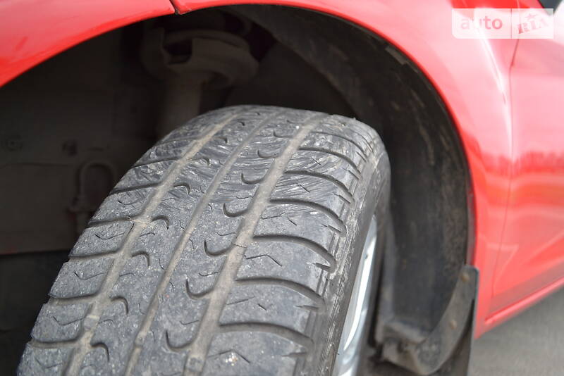 Хетчбек Ford Fiesta 2011 в Дніпрі