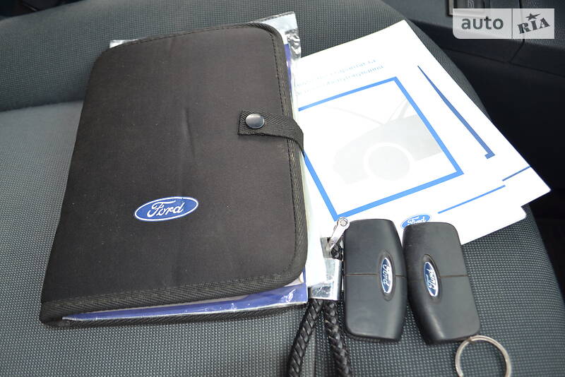 Хетчбек Ford Fiesta 2011 в Дніпрі