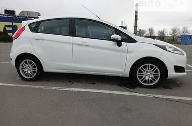 Хэтчбек Ford Fiesta 2017 в Днепре