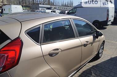 Седан Ford Fiesta 2016 в Миколаєві
