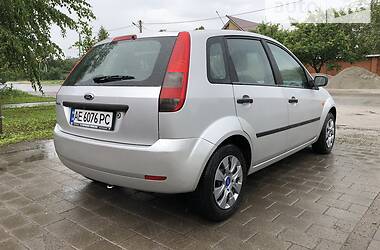 Хэтчбек Ford Fiesta 2004 в Днепре