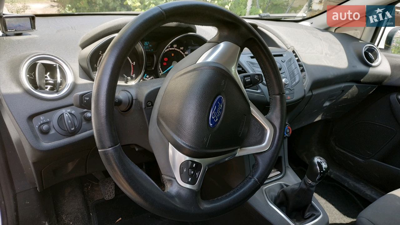 2013 Ford Fiesta - мініатюра 6
