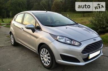 Хетчбек Ford Fiesta 2013 в Івано-Франківську