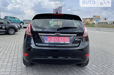 Хетчбек Ford Fiesta 2014 в Києві