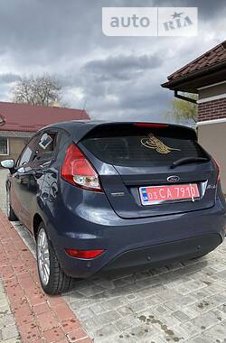 Хэтчбек Ford Fiesta 2013 в Нововолынске