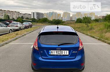 Хэтчбек Ford Fiesta 2018 в Вишневом