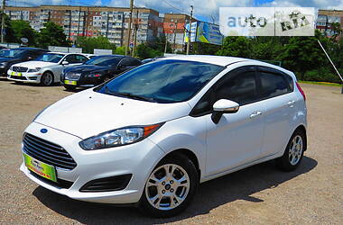 Хэтчбек Ford Fiesta 2016 в Кропивницком