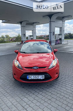Хетчбек Ford Fiesta 2012 в Львові