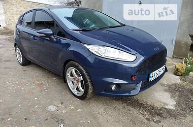 Хетчбек Ford Fiesta 2014 в Миколаєві