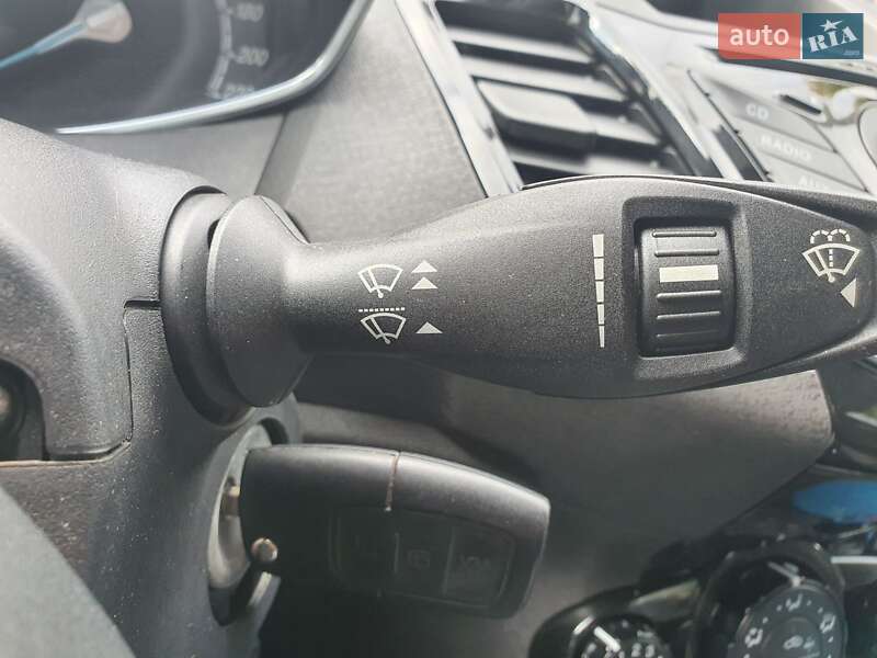 Хэтчбек Ford Fiesta 2013 в Нежине