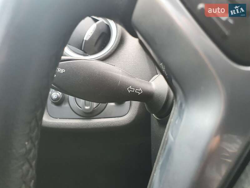 Хэтчбек Ford Fiesta 2013 в Нежине