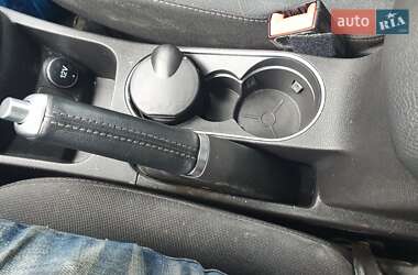 Хэтчбек Ford Fiesta 2013 в 