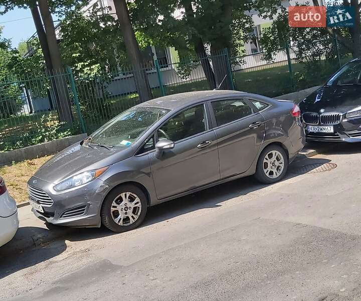 Седан Ford Fiesta 2015 в Днепре фото 5 Седан Ford Fiesta 2015 в Днепре