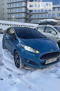 Хетчбек Ford Fiesta 2013 в Києві