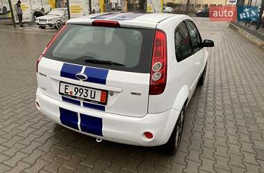 Хэтчбек Ford Fiesta 2007 в Черновцах