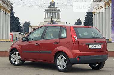 Хэтчбек Ford Fiesta 2008 в 