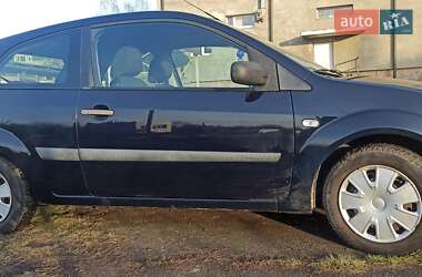 Хэтчбек Ford Fiesta 2006 в Ровно