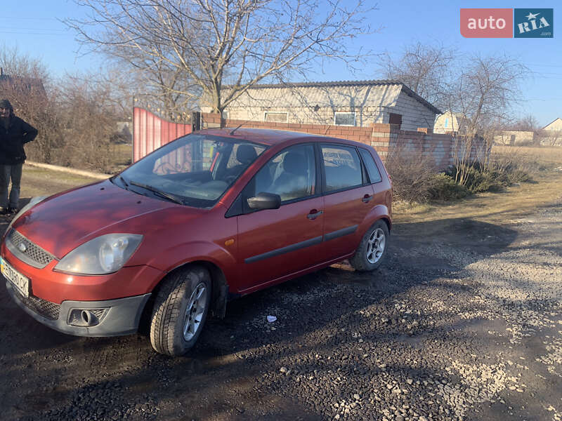 Хэтчбек Ford Fiesta 2008 в Днепре