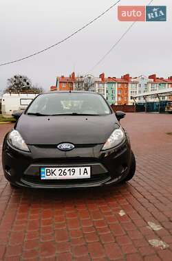 Хетчбек Ford Fiesta 2009 в Рівному
