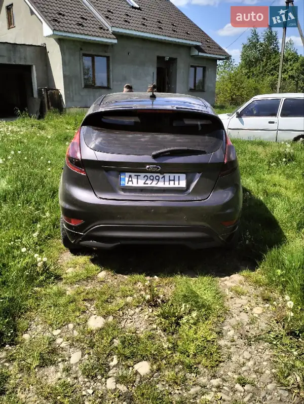Хетчбек Ford Fiesta 2018 в 