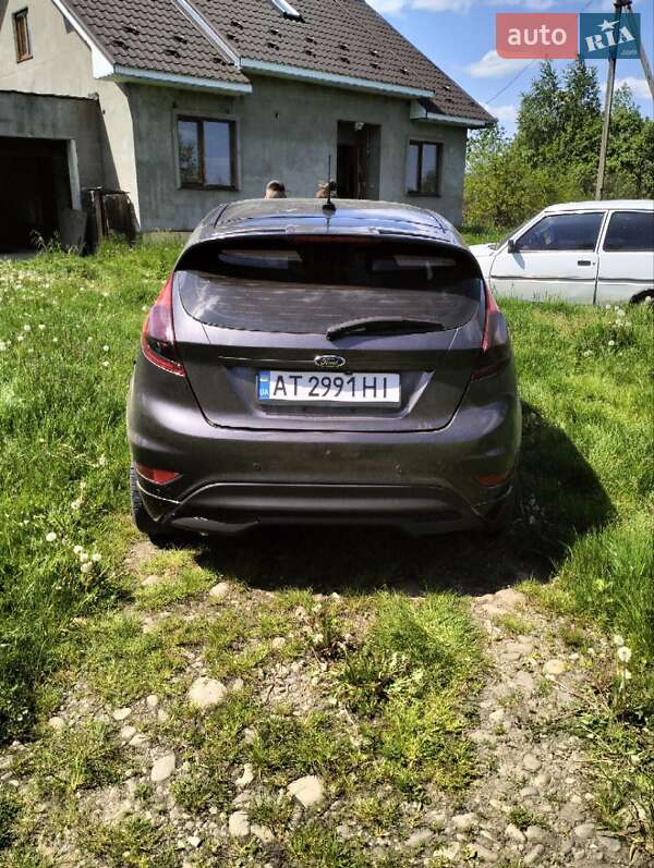 Хетчбек Ford Fiesta 2018 в Івано-Франківську