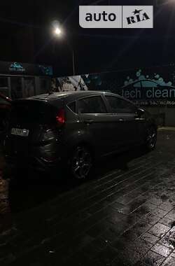 Хетчбек Ford Fiesta 2018 в Івано-Франківську