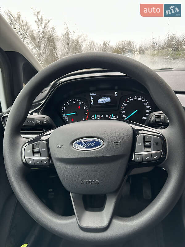 Хетчбек Ford Fiesta 2018 в Києві