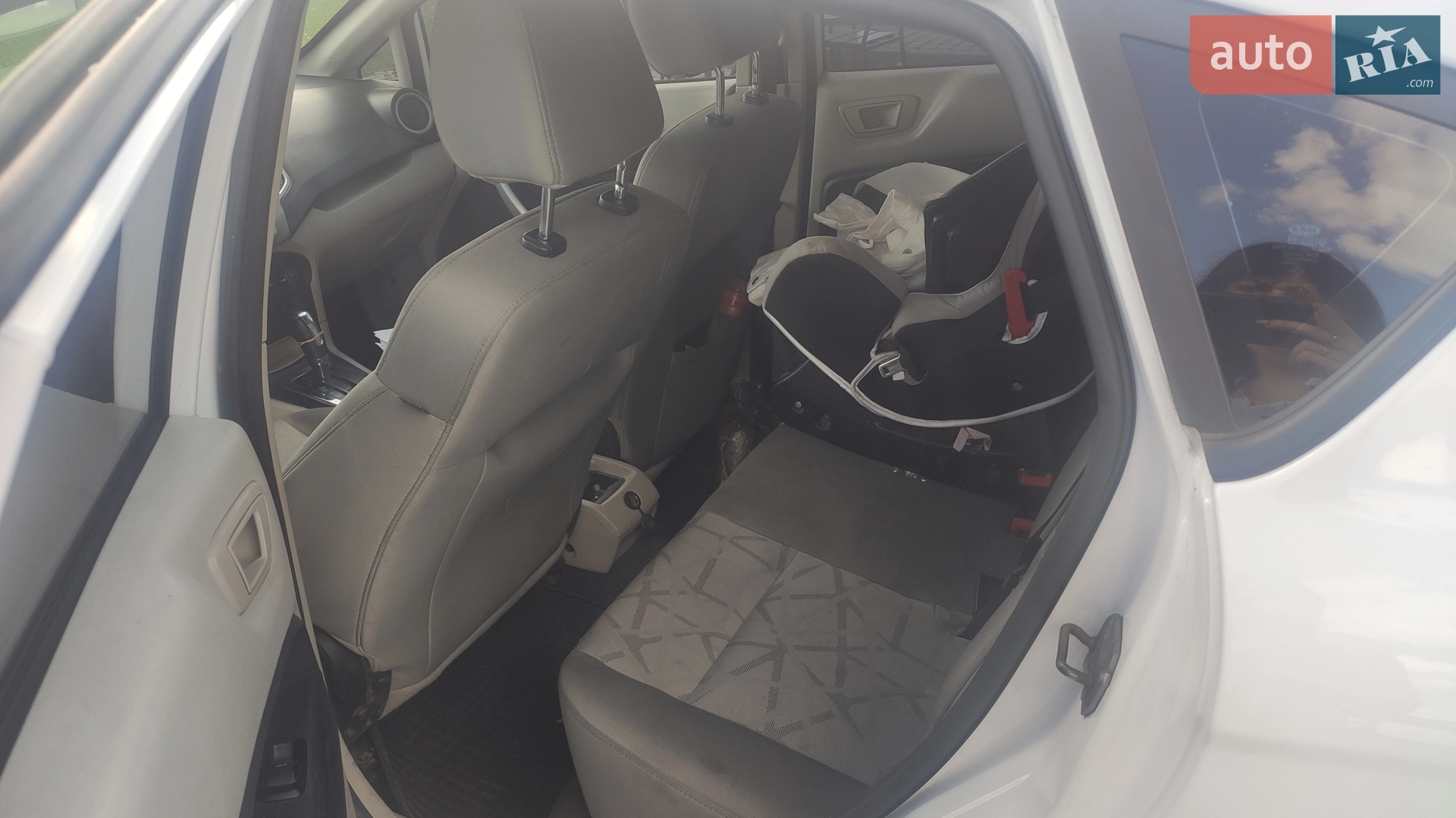 2013 Ford Fiesta - мініатюра 6