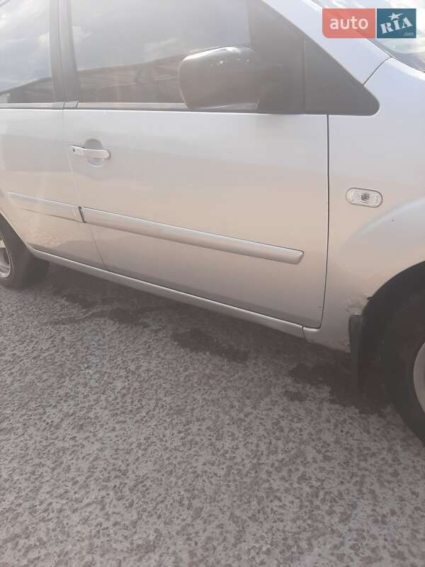 Хэтчбек Ford Fiesta 2006 в Борисполе