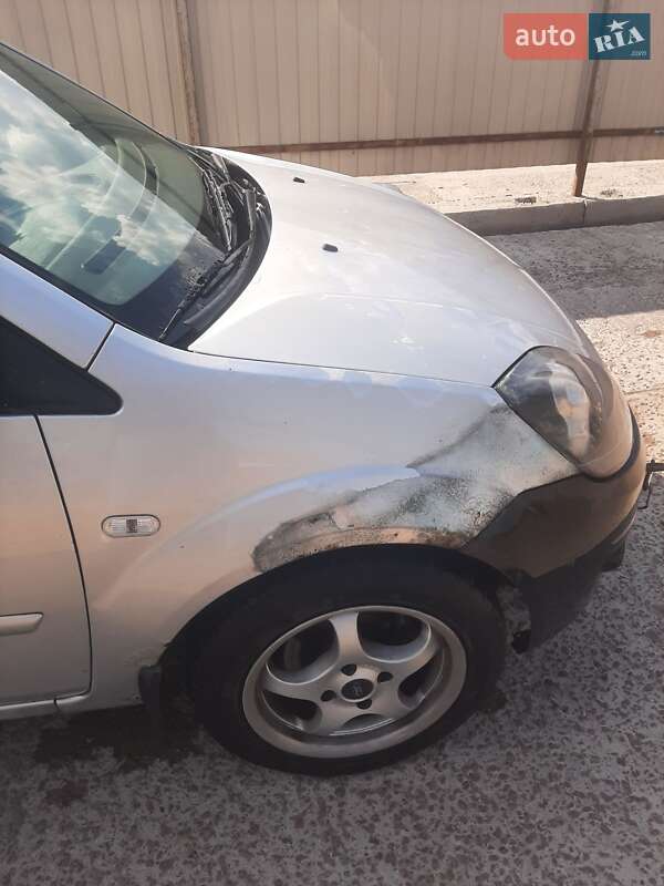 Хэтчбек Ford Fiesta 2006 в Борисполе