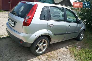 Хэтчбек Ford Fiesta 2007 в Киеве