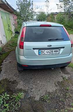 Хэтчбек Ford Fiesta 2003 в Долине