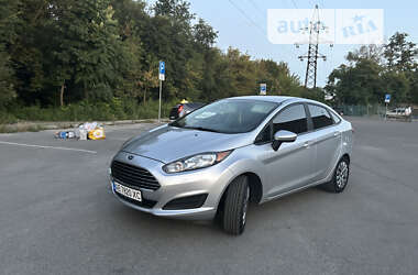 Хэтчбек Ford Fiesta 2019 в 