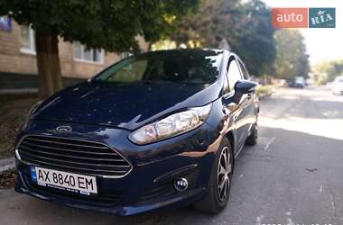 Хэтчбек Ford Fiesta 2013 в 