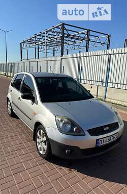 Хетчбек Ford Fiesta 2006 в Полтаві