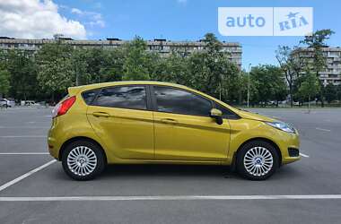 Хетчбек Ford Fiesta 2013 в Києві